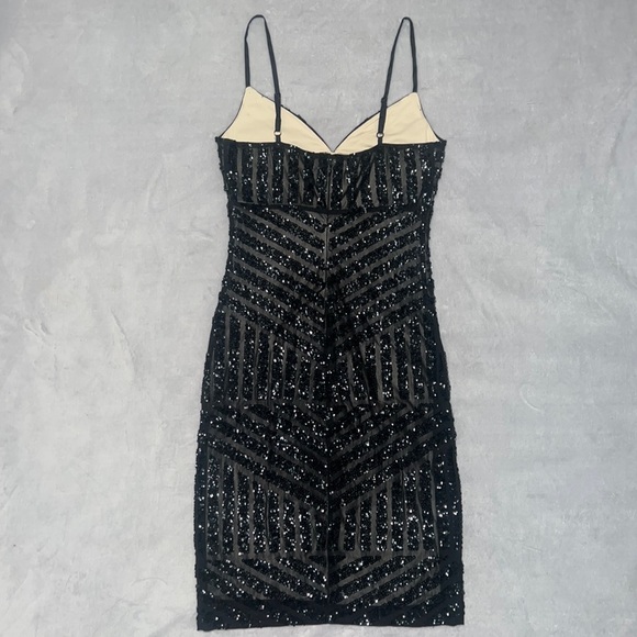 Express black sequins mesh overlay nude bodycon dress - Picture 2 of 6